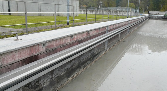 O sistema basic flizz no sedimentador primário tem 58 metros de comprimento