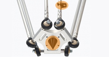 Robô Delta com pino de calibragem e abraçadeira para guiamento de cabos