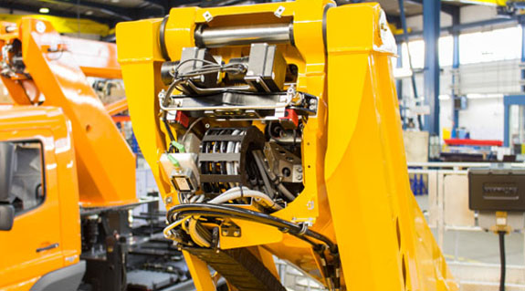 readychains in lifting work platforms